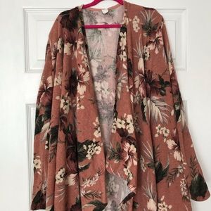 Floral kimono/cardigan sweater